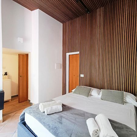 Mini Studio Con Balcone A Piazza Del Popolo 罗马 外观 照片