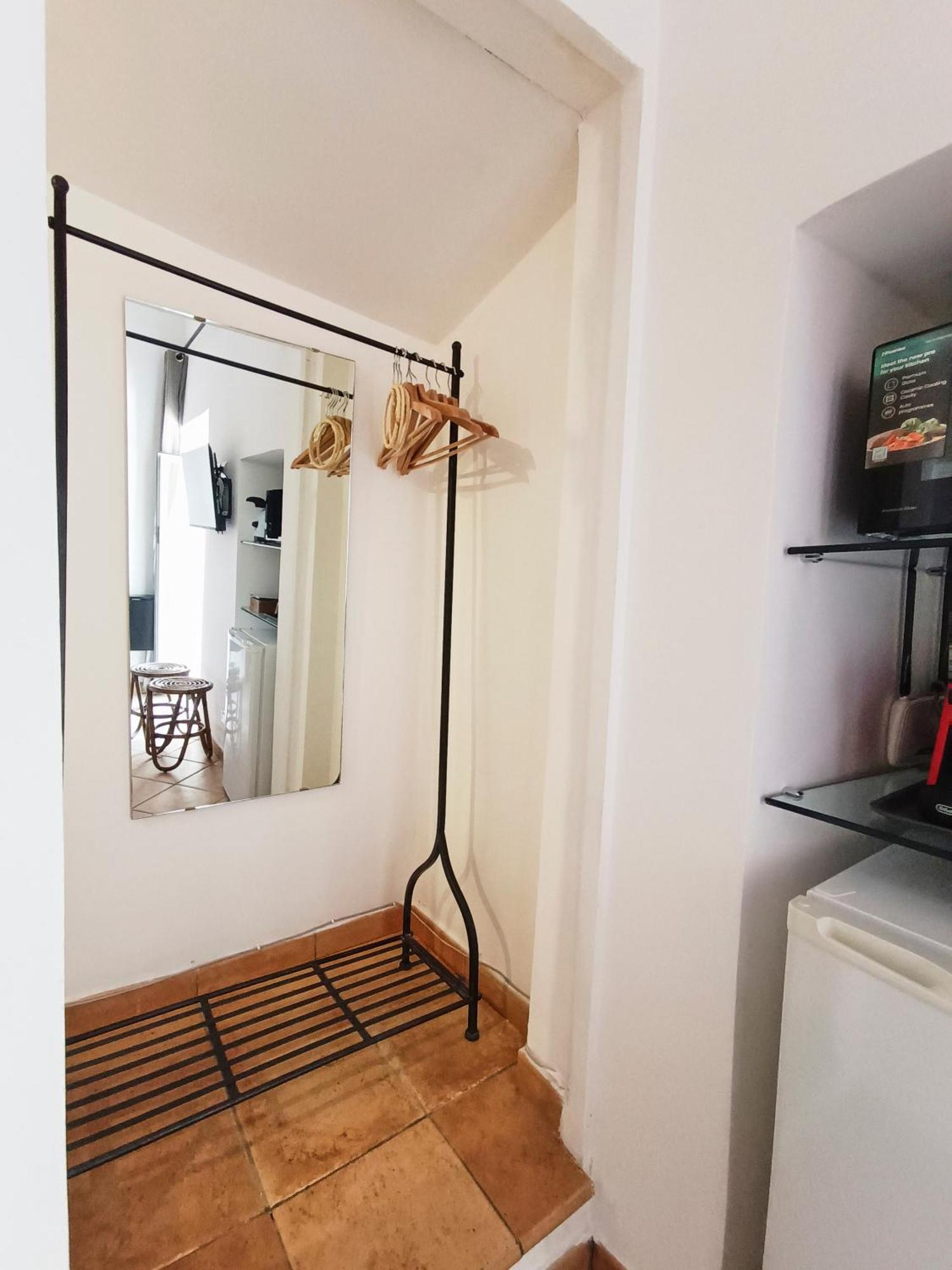 Mini Studio Con Balcone A Piazza Del Popolo 罗马 外观 照片